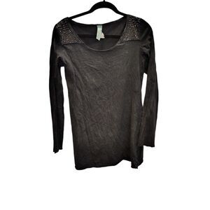 Lawman Women's Medium Charcoal Jeweled Bling Shoulder‎ Long Sleeve T-Shirt